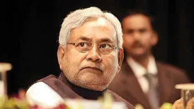Bihar Free Bijli: बिहार में 125 यूनिट बिजली फ्री, चुनाव से पहले नीतीश कुमार का बड़ा दांव