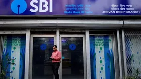 SBI Alert: लग सकता है झटका! ग्राहकों के लिए स्टेट बैंक की बड़ी चेतावनी!