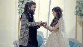 Bigg Boss के फेमस कंटेस्टेंट 'बाबू भैया' ने गर्लफ्रेंड संग की सगाई, वायरल हुईं तस्वीरें