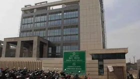 Noida: ग्रेटर नोएडा में चलने वाला है बुलडोजर,  ग्रीन बेल्ट से अतिक्रमण हटाने को लेकर कार्रवाई, तैयारी शुरू
