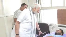 Ahmedabad Plane Crash Live: अहमदाबाद के सिविल अस्पताल पहुंचे पीएम मोदी, घायलों से की मुलाकात