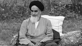 Iran : अयातुल्ला खुमैनी के दादा 'अहमद हिंदी' का यूपी कनेक्शन, खानदान के लोगों ने जंग को बताया गलत