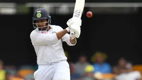 इंग्लैंड में शार्दुल ठाकुर ने लगाया शतक, 122 रन बनाकर लौटे नाबाद, प्लेइंग-11 में पक्की हुई जगह!