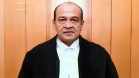 दिल्ली हाईकोर्ट के जस्टिस के आवास पर लगी आग: जांच रिपोर्ट ने खोले कई राज, मिले करोड़ों के जले हुए नोट!