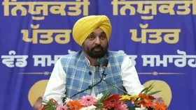 Punjab: सीएम भगवंत मान ने नव-चयनित उम्मीदवारों को सौंपे नियुक्ति पत्र, और भर्तियां निकालने का किया वादा