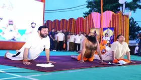 'योग अब युगधर्म बन गया है', स्वामी रामदेव ने 11वें योग दिवस पर दिया संदेश, कुरुक्षेत्र में एक लाख से अधिक ने किया योगाभ्यास