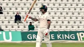 IND vs ENG टेस्ट के बीच ईशान किशन ने इंग्लैंड में मचाया धमाल, डेब्यू मैच में ही गेंदबाज के लिए बने सिरदर्द