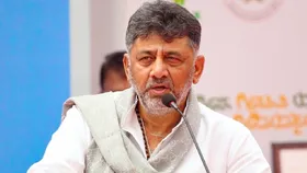 'डीके शिवकुमार बनेंगे कर्नाटक के मुख्यमंत्री', कांग्रेस विधायक के दावे से बढ़ी CM सिद्धारमैया की मुश्किल
