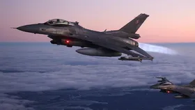 Russia-Ukraine War: रूस ने मार गिराया यूक्रेन का F-16 लड़ाकू विमान, पायलट की मौत, यूक्रेनी सेना ने किया दावा