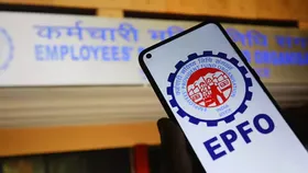 EPFO: कंपनी बदल ली और PF अकाउंट को नहीं किया ट्रांसफर तो क्या फिर भी मिलेगा ब्याज, जानें नियम