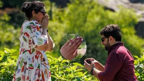 कपूर खानदान में जल्द गूंजेगी शहनाई, Arjun Kapoor की बहन अंशुला ने बॉयफ्रेंड संग की सगाई