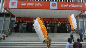 Bank Jobs: बैंक ऑफ बड़ौदा में नौकरी करने का शानदार मौका, 2500 पदों पर निकली भर्ती, ये है शैक्षिक योग्यता