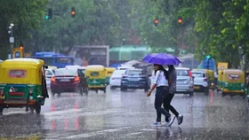 IMD Rain Alert: देश के कई राज्यों में भारी बारिश का अलर्ट जारी, अगले सात दिनों तक ऐसा रहेगा मौसम