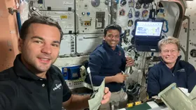 Space Station: शुभांशु को स्पेस में मिला वीकऑफ, जानें उन्होंने छुट्टी पर क्या किया? शुक्ला ने तोड़ा राकेश शर्मा का रिकॉर्ड