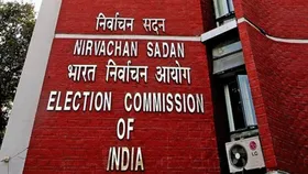बिहार में SIR का पहला चरण पूरा,  EC ने अफवाहों को बताया बेबुनियाद