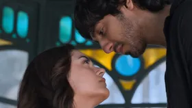Saiyaara Trailer: प्यार और जुनून की कहानी है अहान पांडे-अनीत पड्डा की सैयारा, लोगों को आई 'आशिकी 2'  की याद
