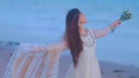 दो हफ्तों तक सड़ती रही एक्ट्रेस की लाश, बंद घर में इस हाल में मिली, शोक में डूबी फिल्म इंडस्ट्री