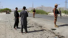 Pakistan: पाकिस्तान के बलूचिस्तान में फिर आतंकी हमला, कई यात्रियों को अपहरण के बाद मारी गोली