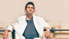 घर-घर जाकर की टैंक की सफाई, पेट पालने के लिए किए ऐसे-ऐसे काम, अब ये एक्टर है OTT का किंग