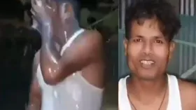 तलाक मिलते ही शख्स ने 40 लीटर दूध से किया शुद्धिकरण स्नान, वीडियो हुआ वायरल