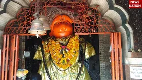 भारत का अनोखा मंदिर, जहां लोहे की जंजीरों से बंधे हैं हनुमान जी