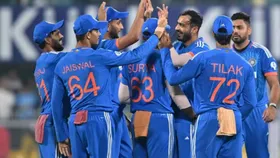 Asia Cup 2025: टीम इंडिया की प्लेइंग 11 में कितने स्पिनर और तेज गेंदबाज होंगे शामिल? इन्हें मिल सकता है मौका