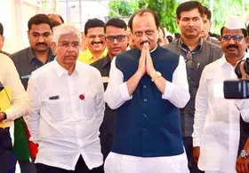 धनंजय मुंडे पर बोले अजित पवार, अगर जांच में निर्दोष पाए गए तो उनको दोबारा मिलेगा मौका
