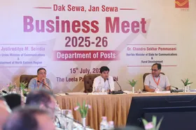 वित्त वर्ष 2025-26 में सरकार ने भारतीय डाक को दिया 20-30 प्रतिशत की ग्रोथ का टारगेट : केंद्रीय मंत्री