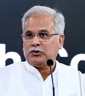 रायपुर : जल जीवन मिशन पर गरमाया सदन, भूपेश बघेल और डिप्टी सीएम अरुण साव के बीच तीखी बहस