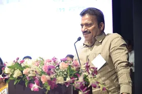 नितेश राणे समाज में विभाजन पैदा करने के लिए देते हैं गलत बयान : शशिकांत शिंदे