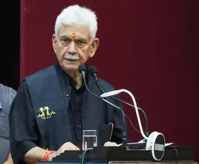संपूर्ण आतंकी तंत्र को नष्ट करके जम्मू-कश्मीर में शांति स्थापित की जाएगी: एलजी मनोज सिन्हा