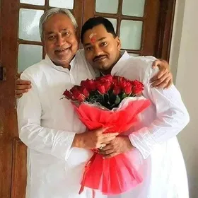 बिहार : निशांत की राजनीति में आने की चर्चा फिर शुरू, उपेंद्र कुशवाहा ने बताया जदयू की 'नई उम्मीद'