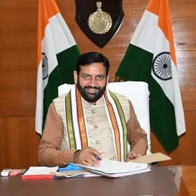 हरियाणा : भारतीय क्रिकेट टीम में चुने जाने पर सीएम सैनी ने अंशुल कंबोज को दी बधाई