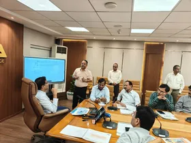 नोएडा में अदाणी मॉडल पर होगा विद्युत ढांचे का सशक्तीकरण, जीआईएस तकनीक और एससीएडीए सिस्टम से लैस होंगे नए उपकेंद्र