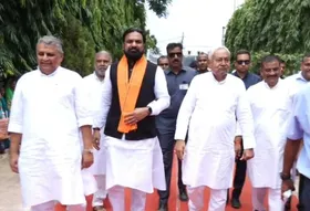 सीएम नीतीश ने पुनौरा धाम में जानकी मंदिर निर्माण की तैयारी का लिया जायजा, अधिकारियों को दिए निर्देश