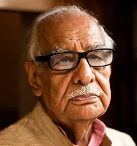 कुलदीप नैयर: सत्ता को चुनौती देने वाले कलमकार ने 'लोकतंत्र बहाली' के लिए उठाई आवाज