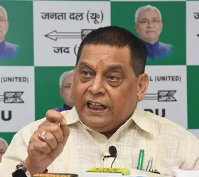 वोटर लिस्ट पर पप्पू यादव को जदयू के नीरज कुमार का जवाब, 'उनके जितना मुझे राजनीतिक ज्ञान नहीं'