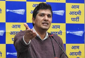 कूड़े के पहाड़ों पर आप-भाजपा में श्रेय की जंग, सौरभ भारद्वाज ने भाजपा पर लगाया आरोप