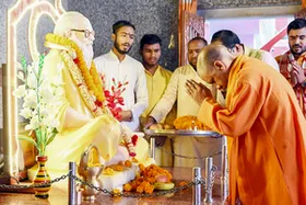 गुरु पूर्णिमा पर शिष्य और गुरु, दोनों भूमिका में दिखेंगे सीएम योगी