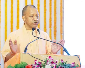 उत्तर प्रदेश : 50 हजार छोटे किसानों को 1000 करोड़ का ऋण, गांवों में रोजगार के खुले नए द्वार