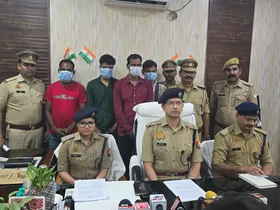 ग्रेटर नोएडा में बाइक चोर गिरोह का भंडाफोड़, अवैध हथियार के साथ चार गिरफ्तार
