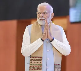 मध्य प्रदेश : झाबुआ सड़क हादसे पर पीएम मोदी ने जताया शोक, आर्थिक मदद का किया ऐलान