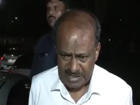 भगदड़ के लिए कांग्रेस की कर्नाटक सरकार जिम्मेदार : एचडी कुमारस्वामी