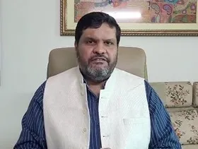 क्या राहुल गांधी और प्रियंका गांधी 'मैच फिक्स' कर जीते थे चुनाव : गौरव वल्लभ