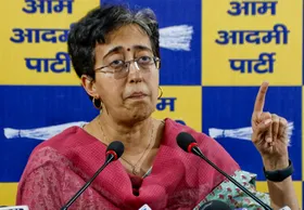 आतिशी ने दिल्ली की कानून व्यवस्था के मुद्दे पर दिल्ली सरकार को घेरा