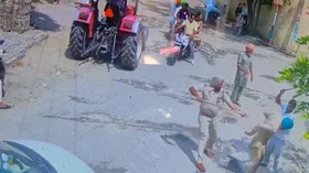 पंजाब के मोगा से एएसआई की गुंडागर्दी का वीडियो वायरल, पूर्व फौजी और भतीजे की बेरहमी से की पिटाई