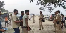 सीएम योगी के दौरे से पहले बहराइच में सैकड़ों किलोग्राम विस्फोटक बरामद, 36 लोग हिरासत में