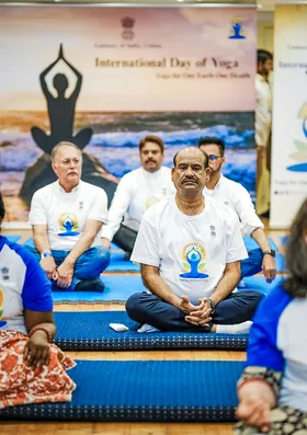 योग आत्मा की शुद्धि, चित्त की स्थिरता और जीवन के हर पहलू में संतुलन स्थापित करने की चिर पुरातन भारतीय परंपरा : ओम बिरला
