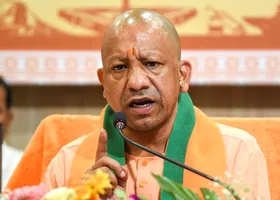 पीएम मोदी ने 11 वर्षों में स्वयं को तपाकर और खपाकर 140 करोड़ भारतीयों को बनाया विश्वास का प्रतीक : सीएम योगी