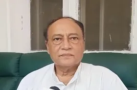 दिग्विजय सिंह के भाई लक्ष्मण पर कांग्रेस का बड़ा एक्शन, 6 साल के लिए पार्टी से निष्कासित
